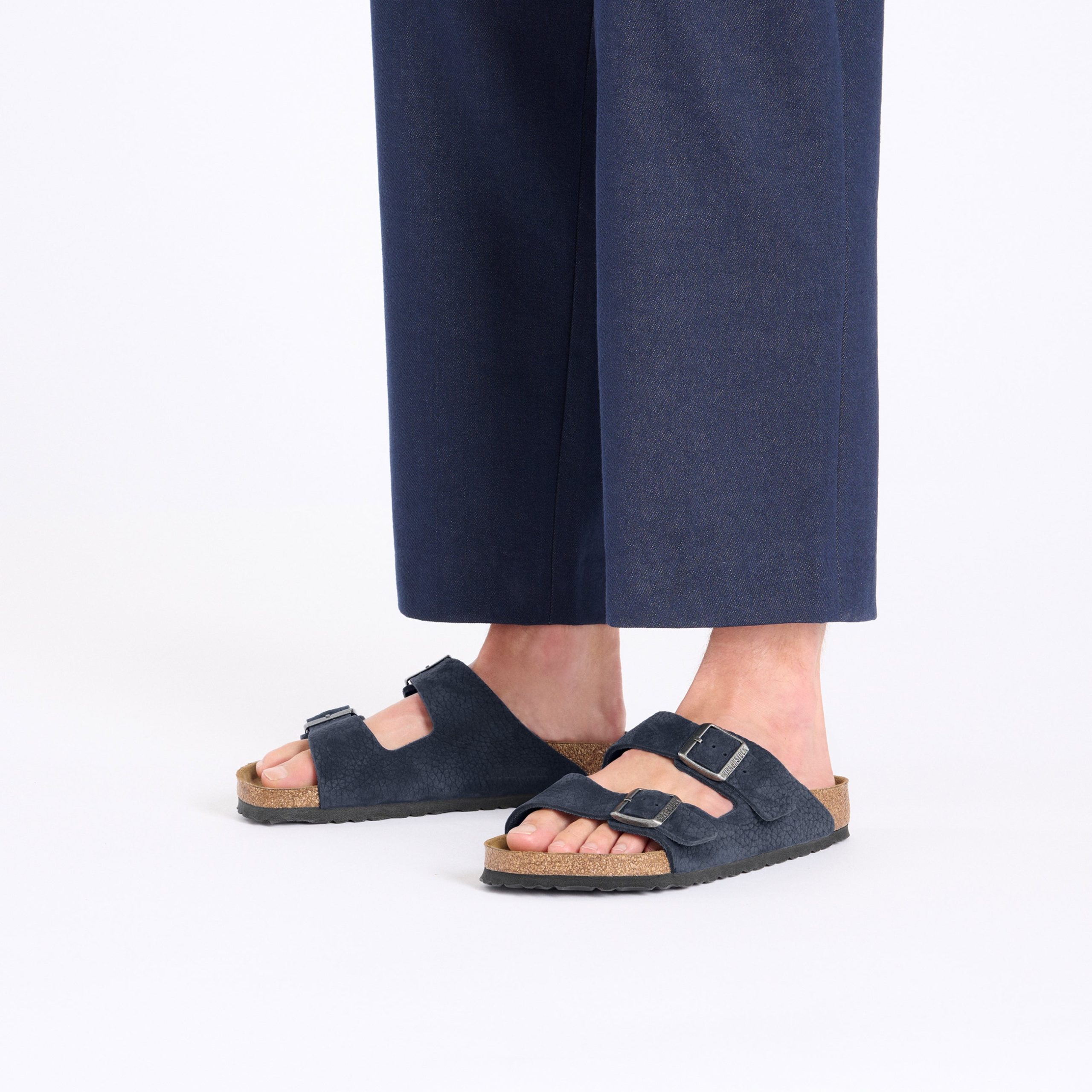 Arizona Desert Buck Midnight Nubuck Leather - Image 4