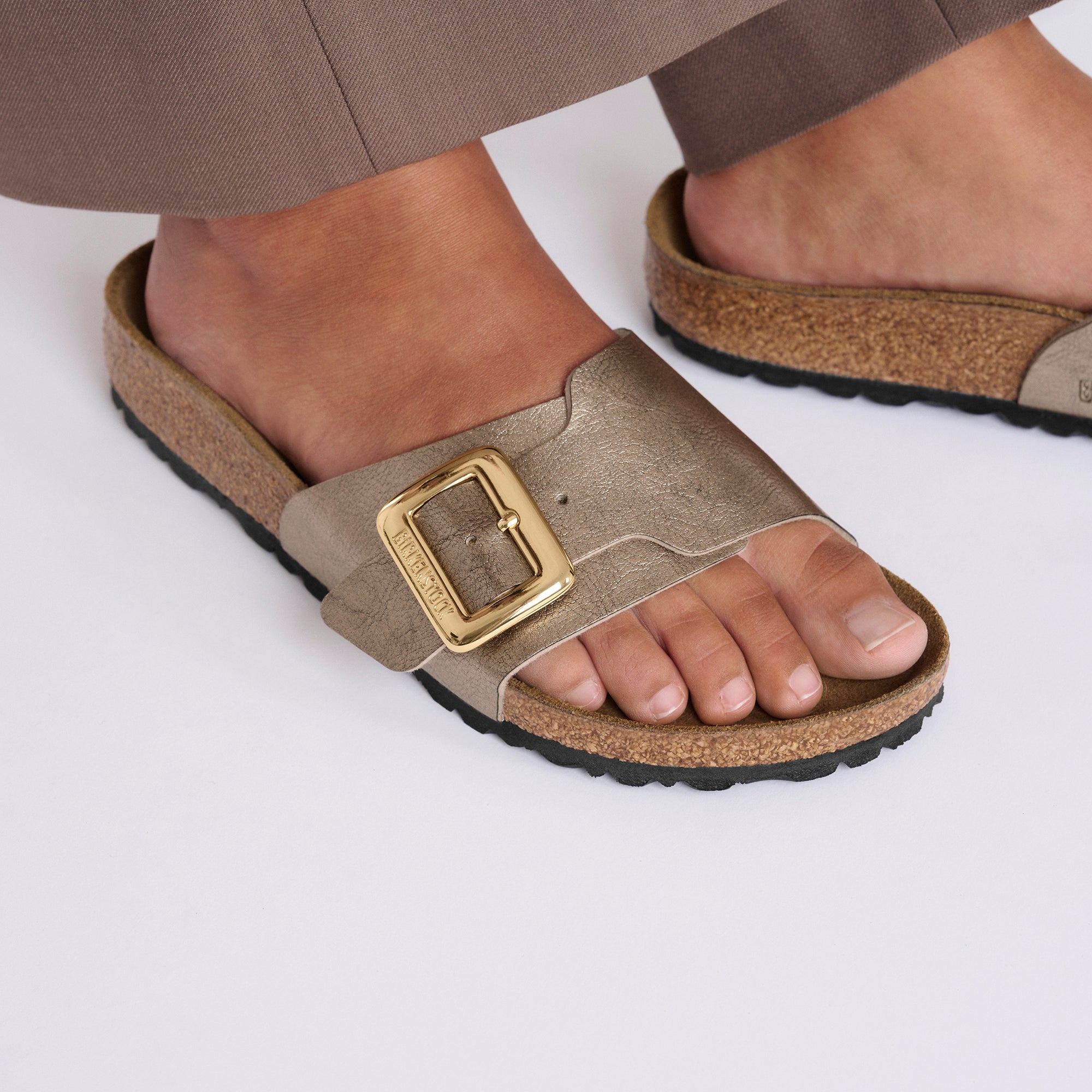 Catalina Cushion Buckle Graceful Taupe Birko-Flor - Image 5