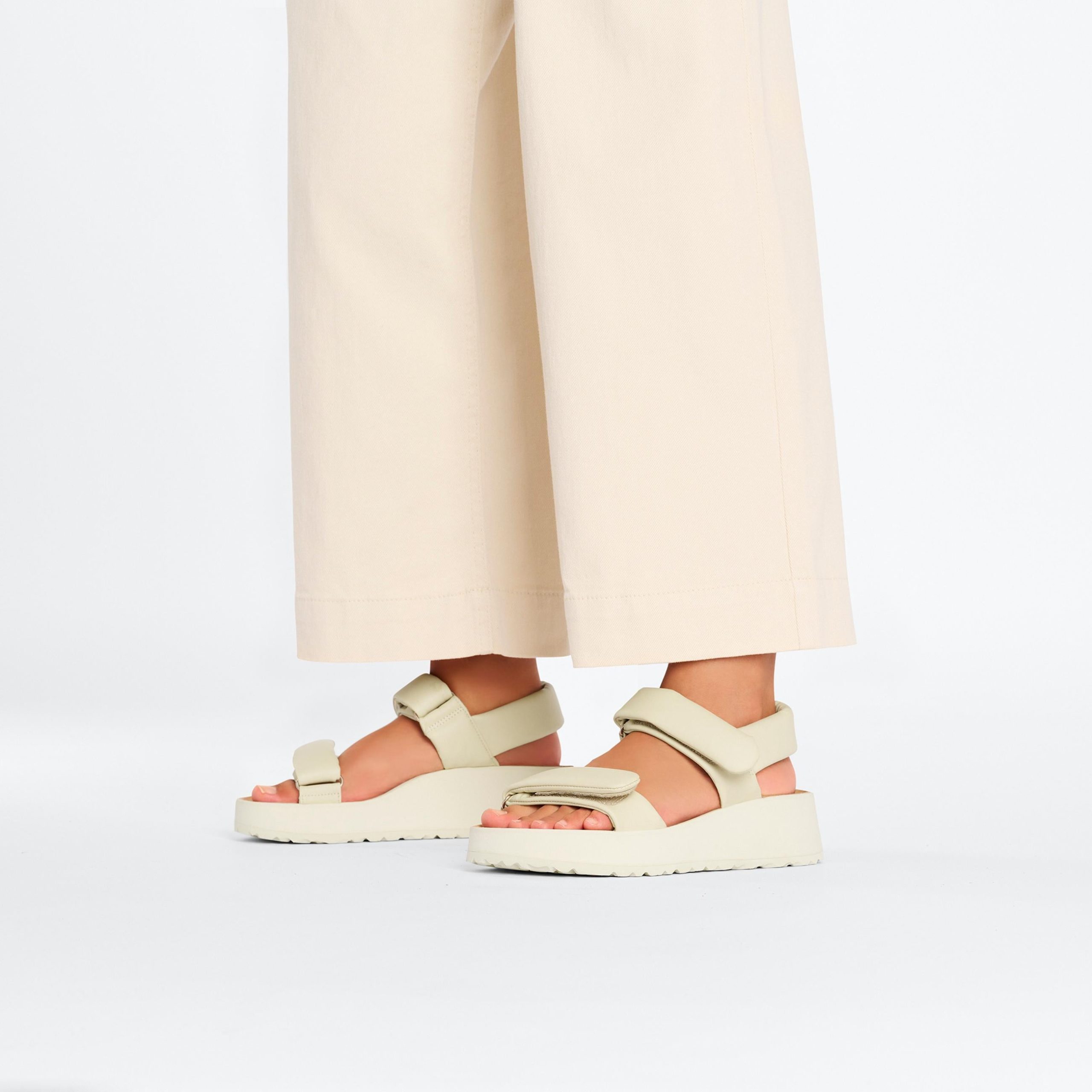 Theda Exquisite Platform Wedge Ecru Smooth Leather - Image 5